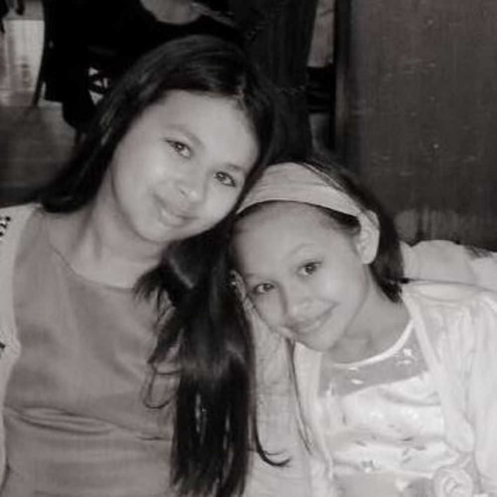 Meet your Posher, Laurel